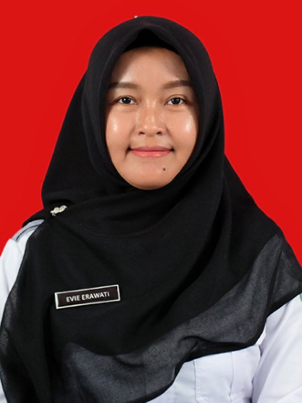 Evie Erawati, S.Pi, Gr